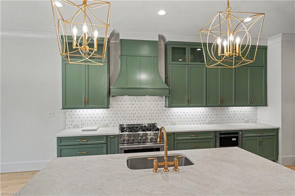 22 Creswell Manor Drive