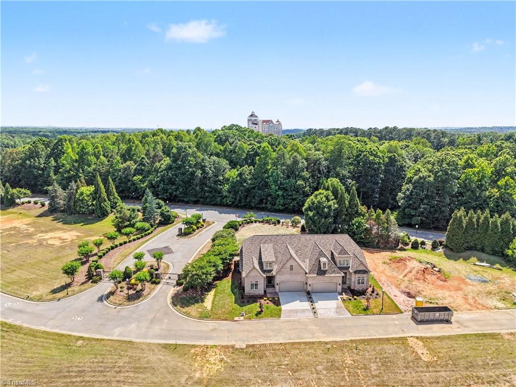 22 Creswell Manor Drive