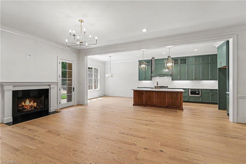 22 Creswell Manor Drive