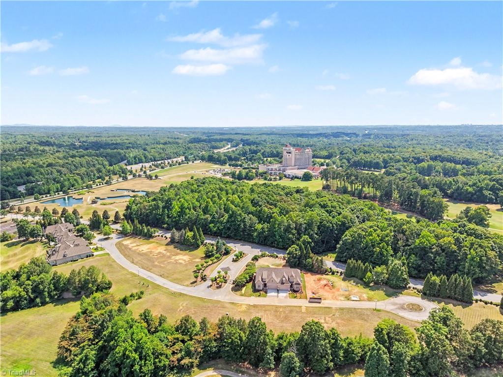 22 Creswell Manor Drive