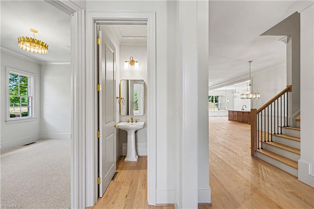 22 Creswell Manor Drive