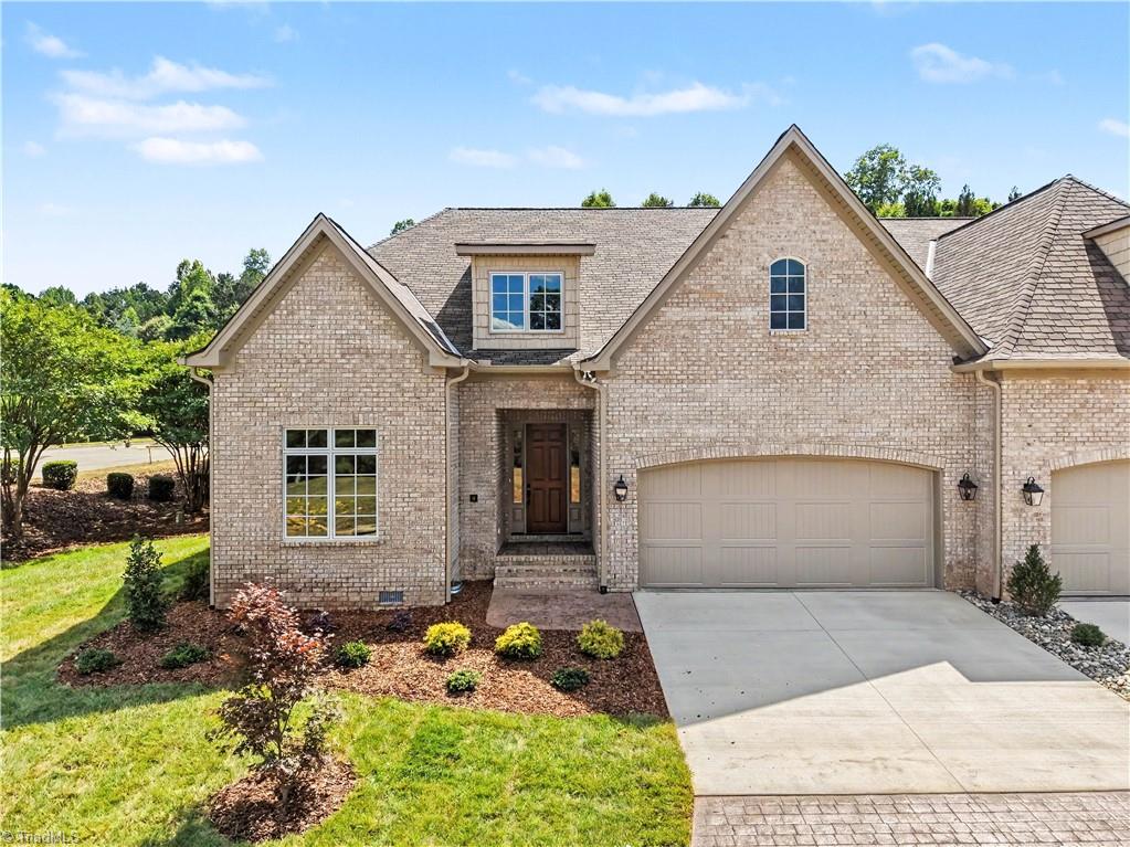 22 Creswell Manor Drive