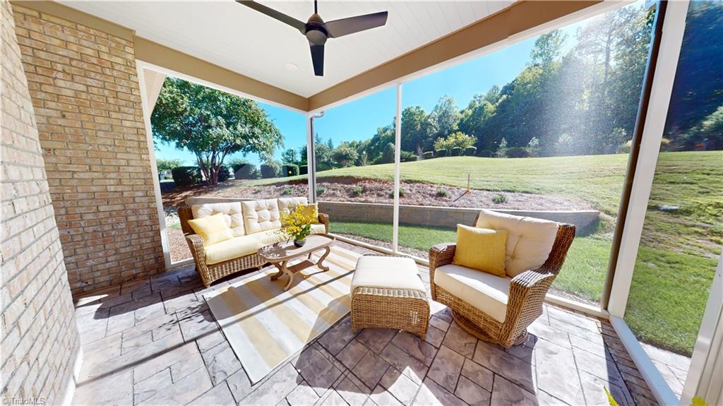 22 Creswell Manor Drive