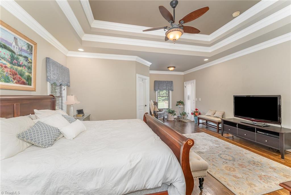 5045 Rocky Springs Court