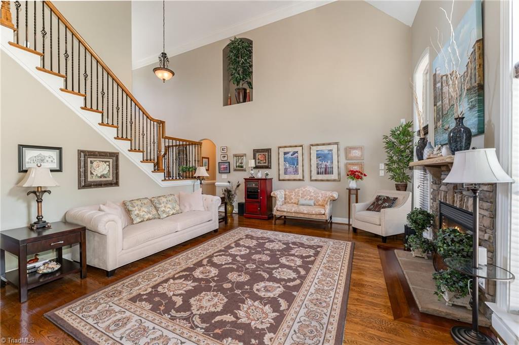 5045 Rocky Springs Court