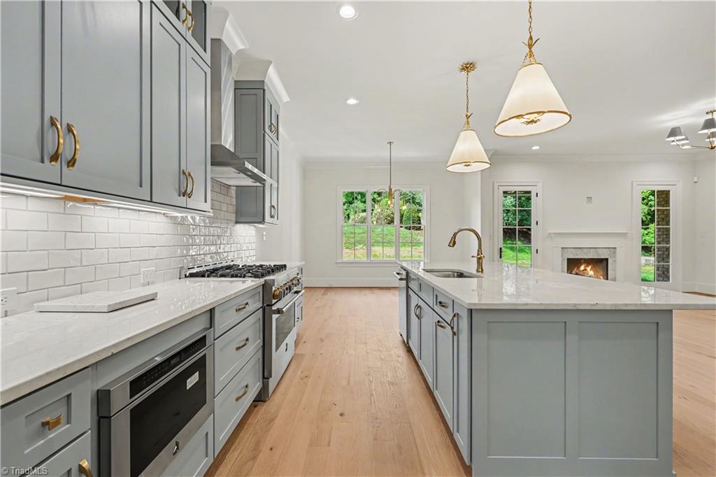 20 Creswell Manor Drive