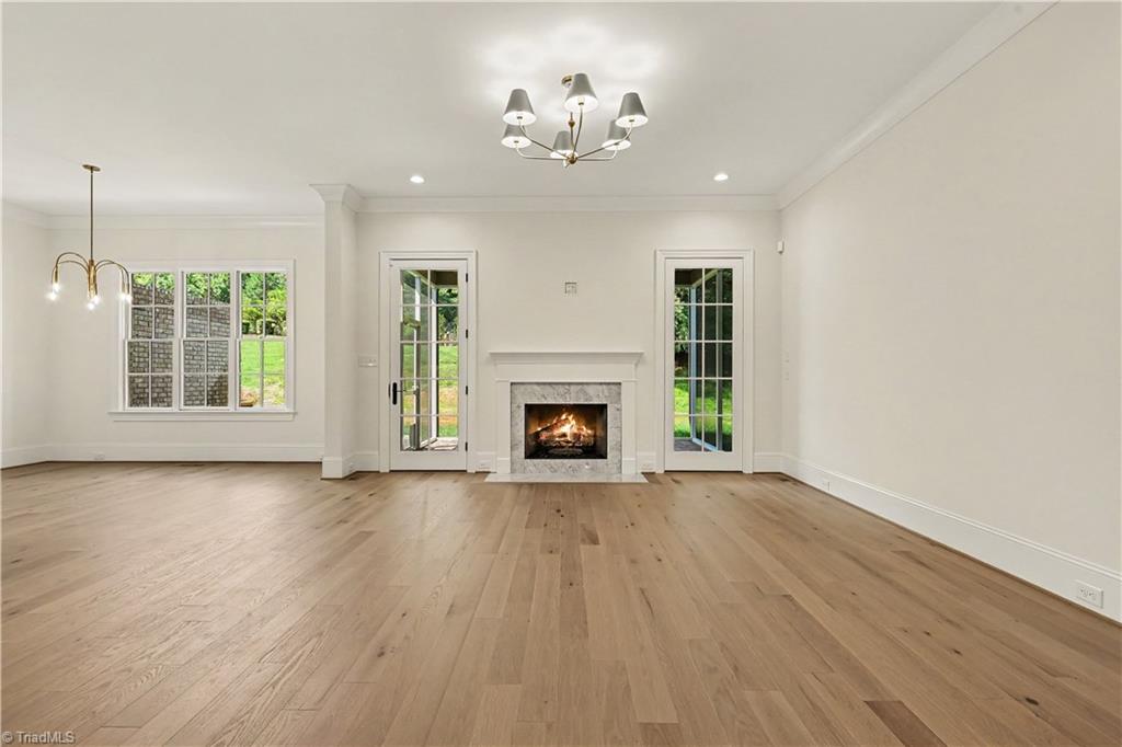 20 Creswell Manor Drive