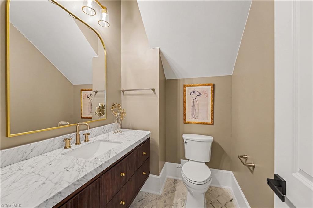 4105 Dunley Court