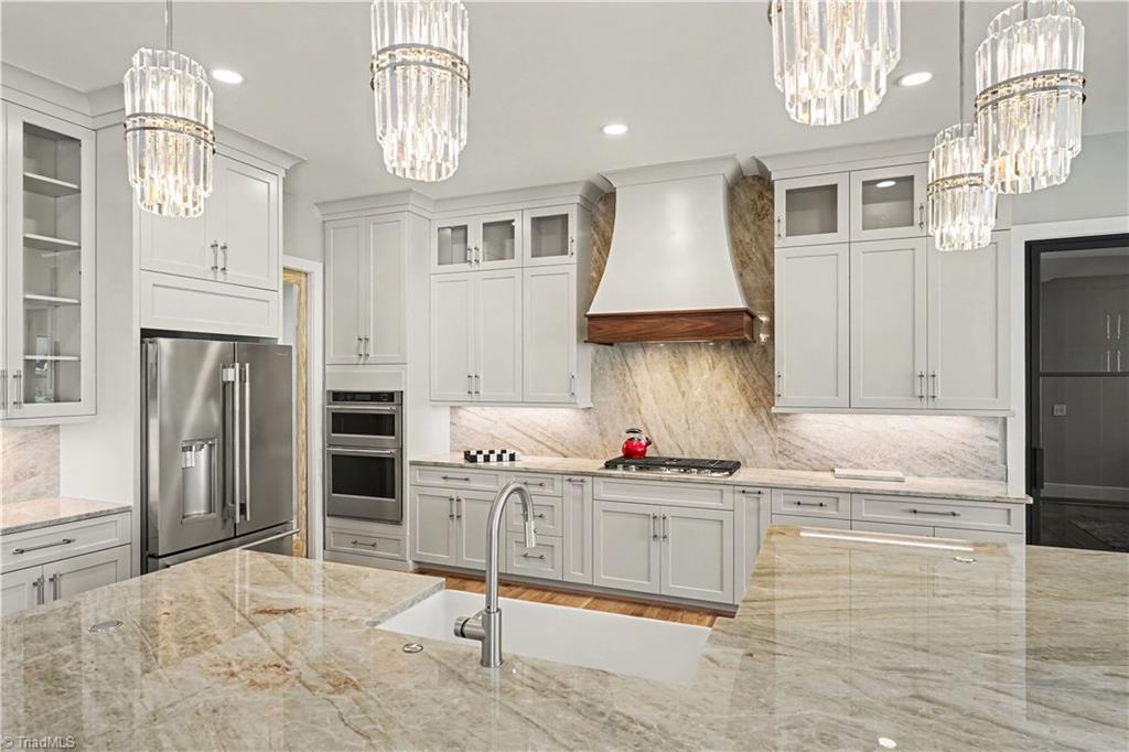 4105 Dunley Court