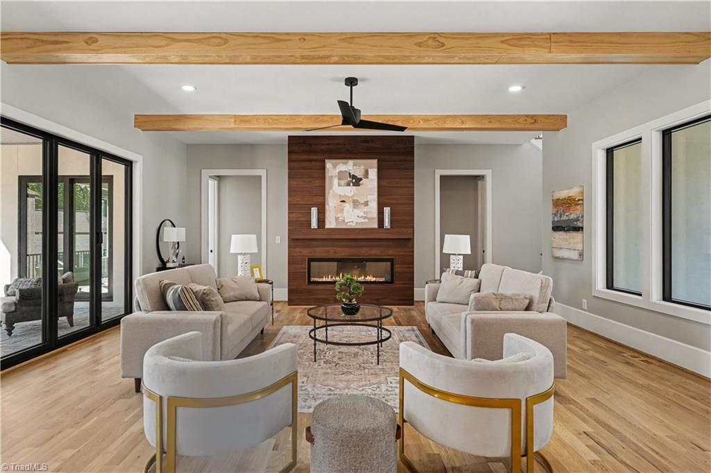 4105 Dunley Court