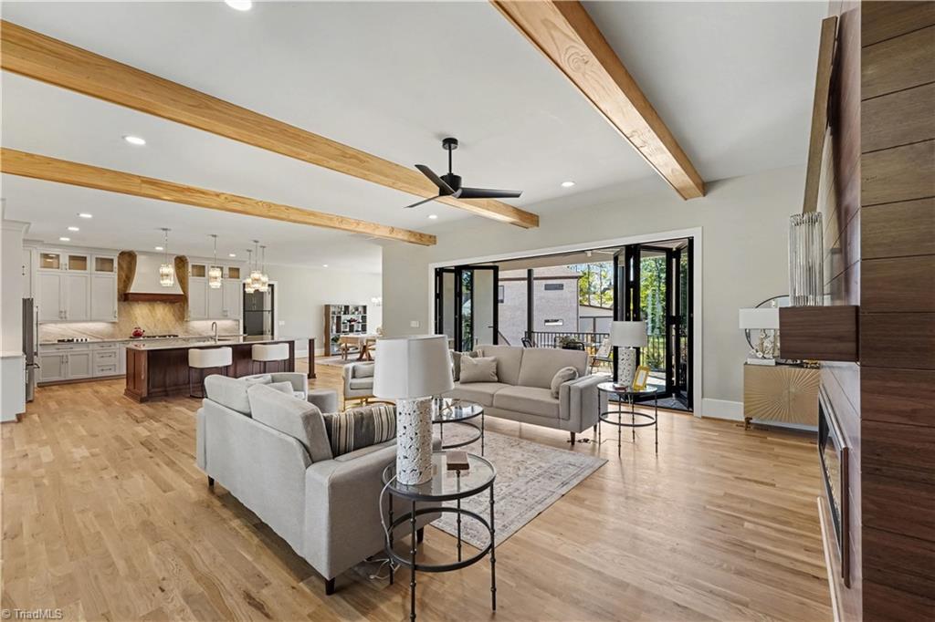 4105 Dunley Court