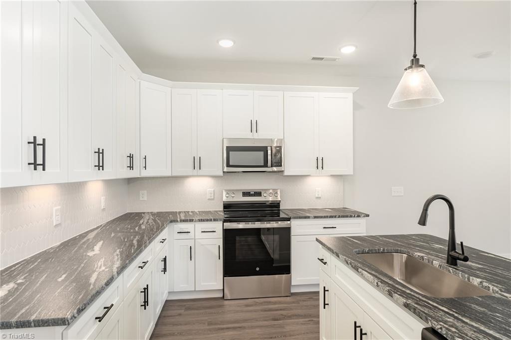 3602 Bridleton Ridge Trail