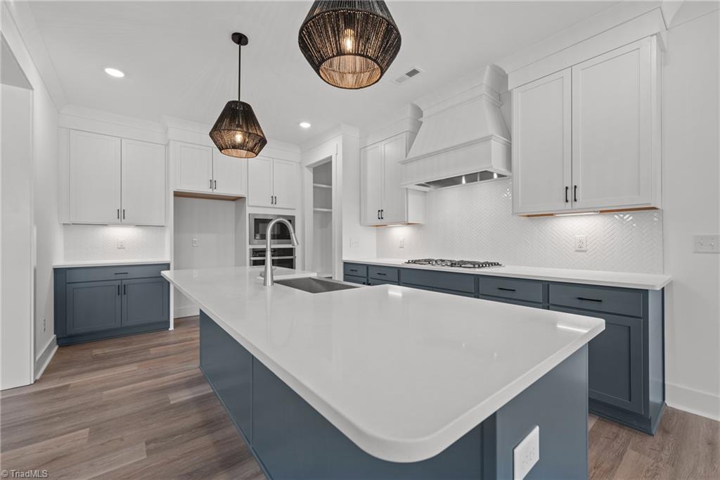 6718 Honeycutt Reserve Drive