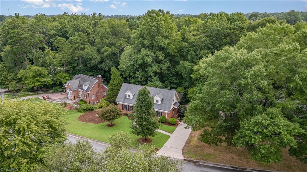 1020 Sweetbriar Road