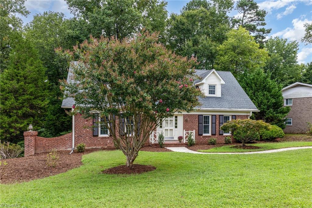 1020 Sweetbriar Road