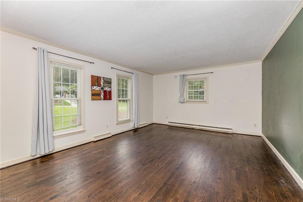 1020 Sweetbriar Road