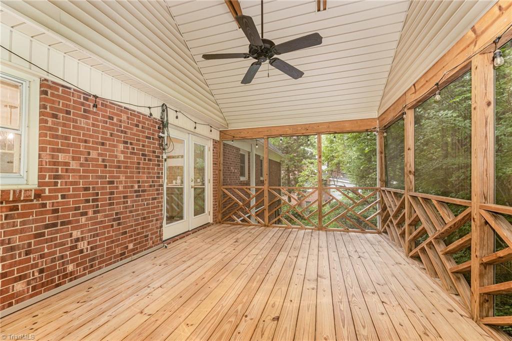 1020 Sweetbriar Road