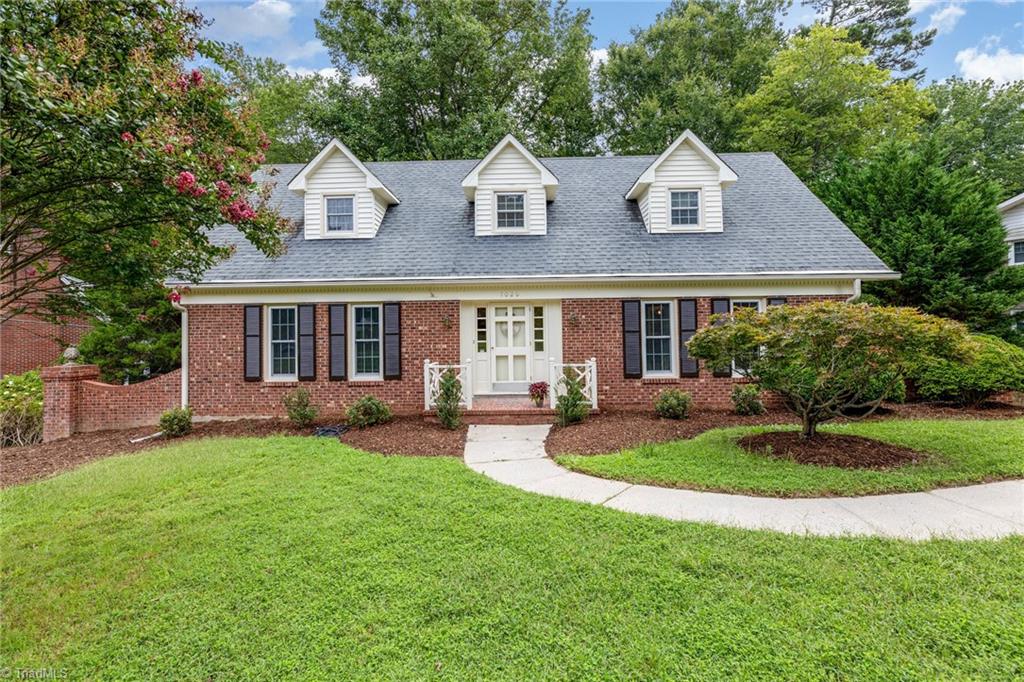 1020 Sweetbriar Road