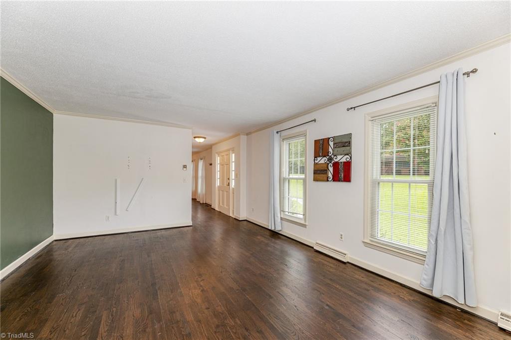 1020 Sweetbriar Road