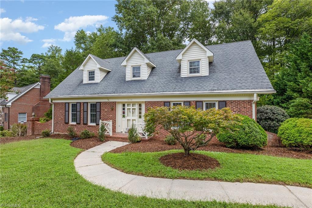 1020 Sweetbriar Road