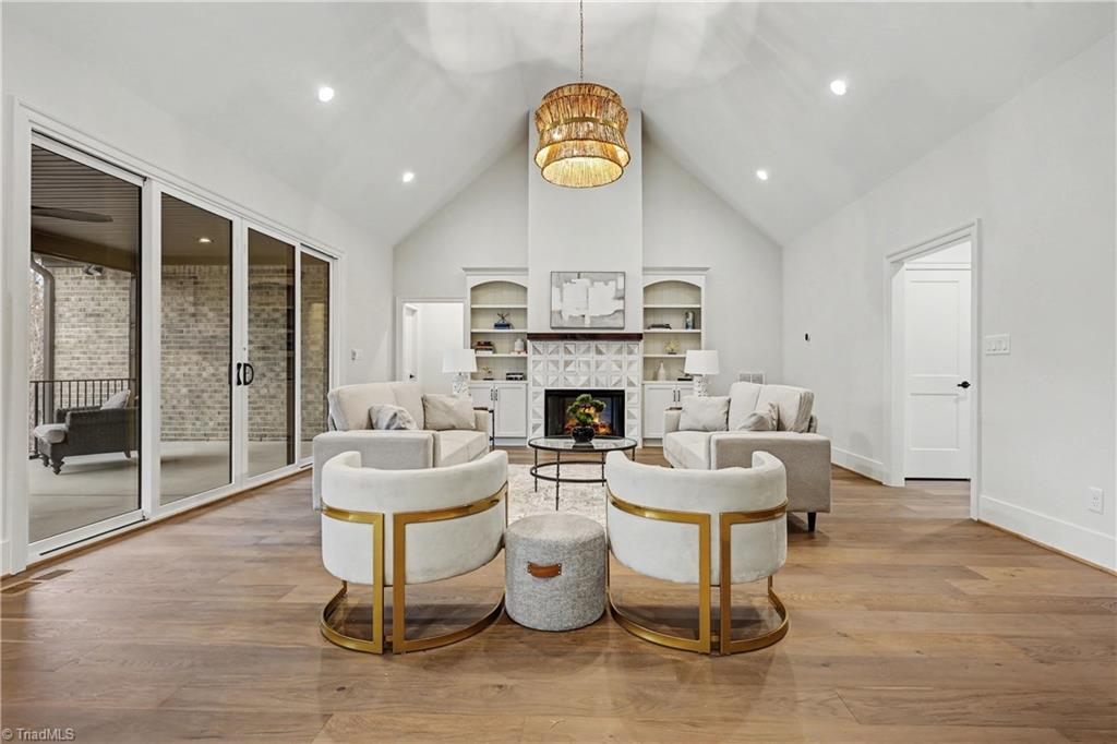 4320 Griffins Gate Lane