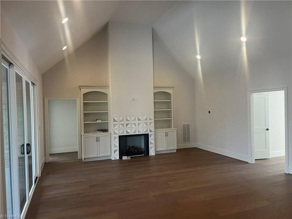 4320 Griffins Gate Lane