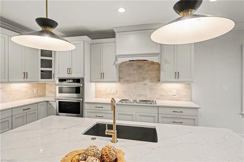 4320 Griffins Gate Lane