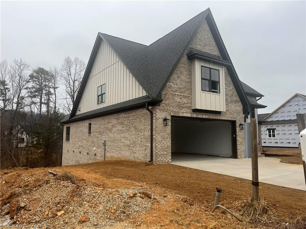 4320 Griffins Gate Lane