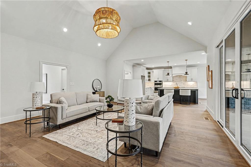 4320 Griffins Gate Lane