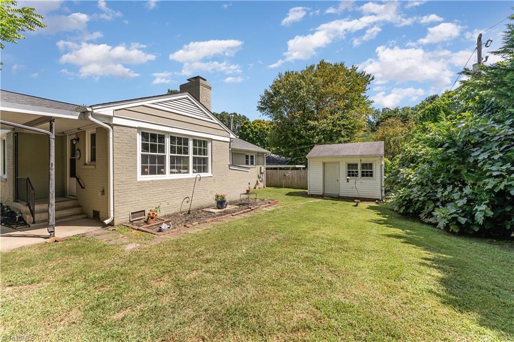 2201 Briarwood Drive