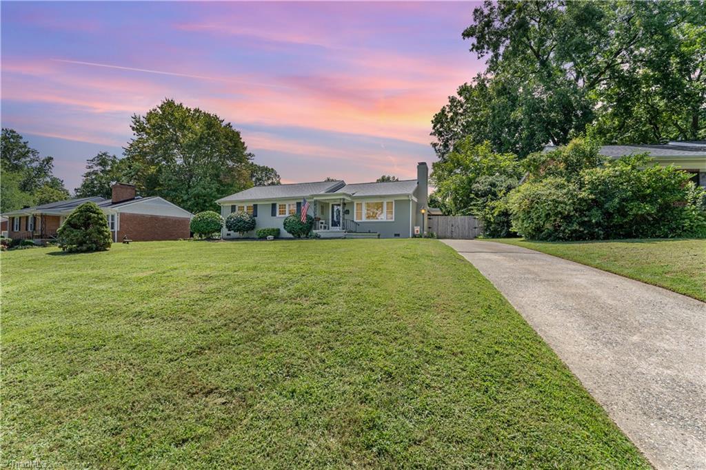 2201 Briarwood Drive