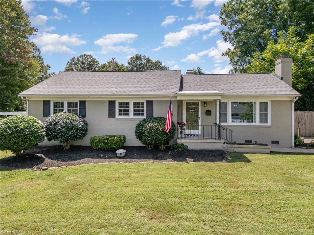 2201 Briarwood Drive