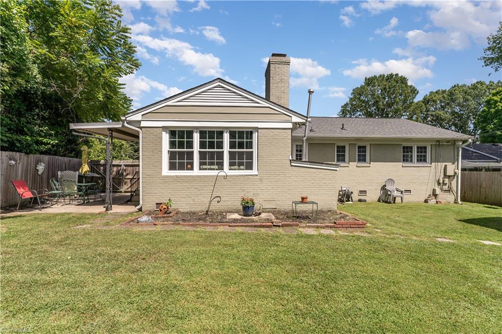 2201 Briarwood Drive