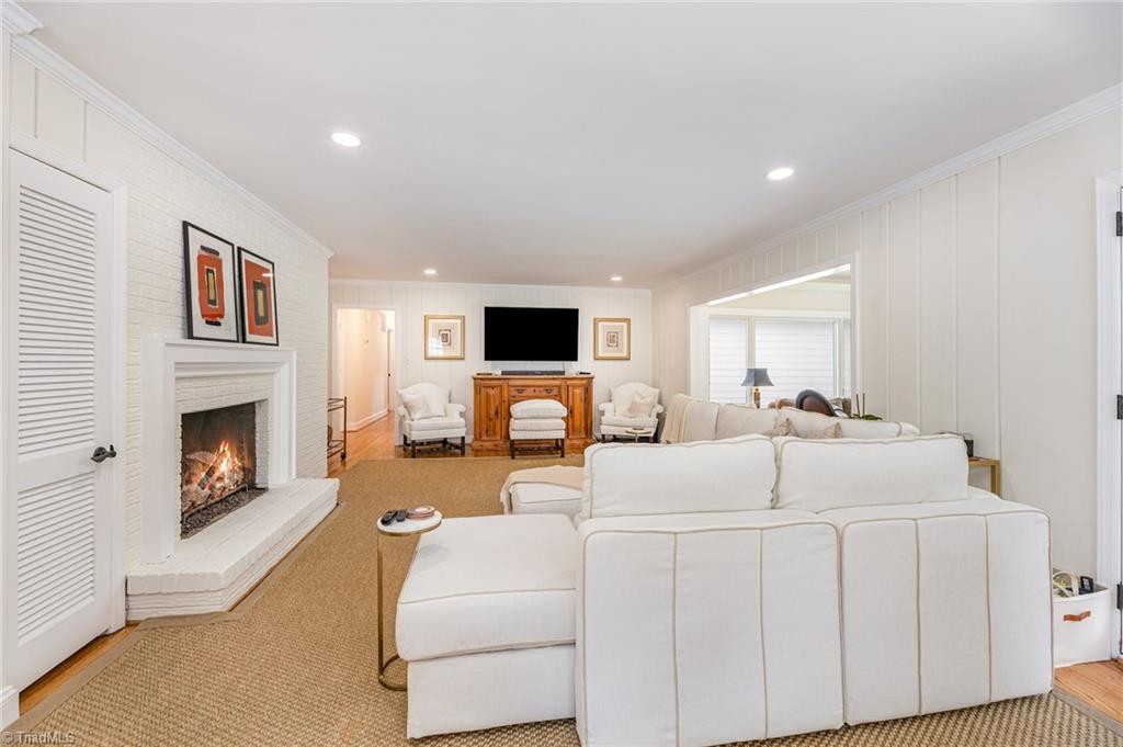 608 Rockford Road