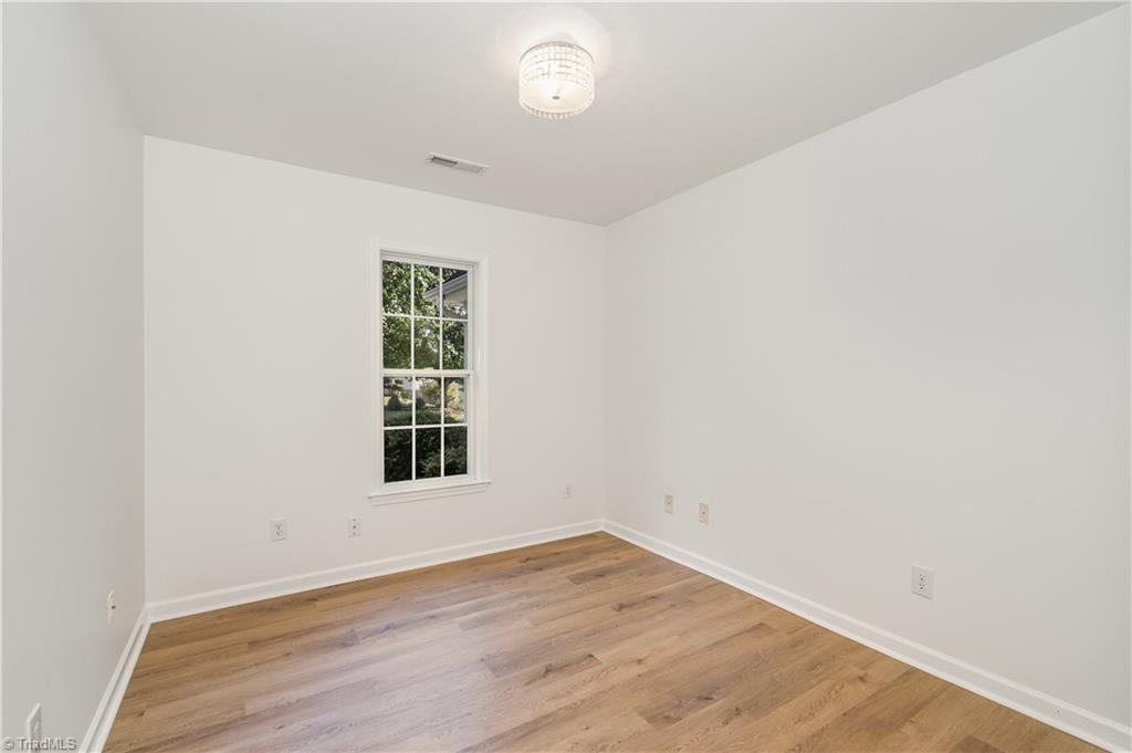 3905 Garden Creek Drive