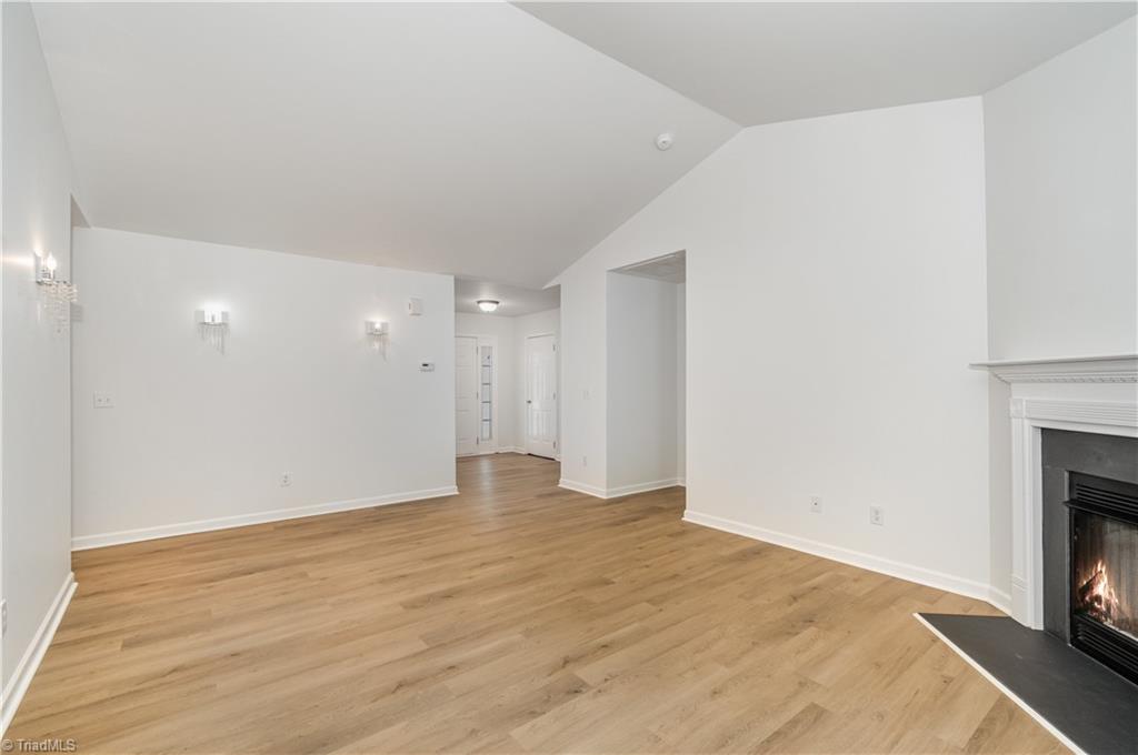 3905 Garden Creek Drive