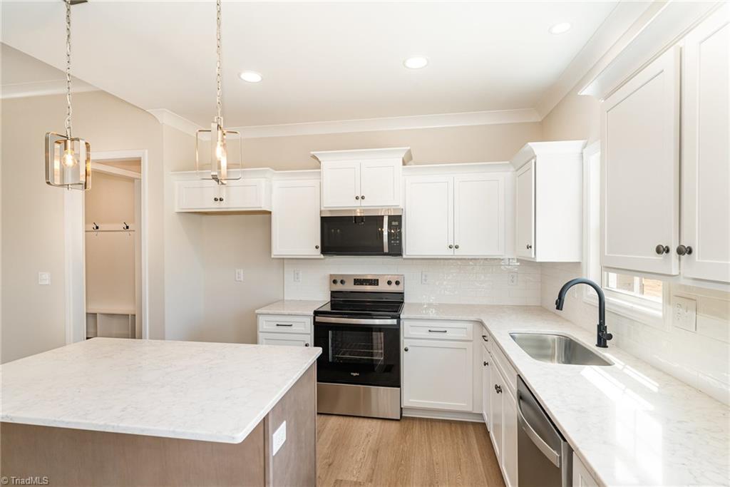148 Knight Farm Road