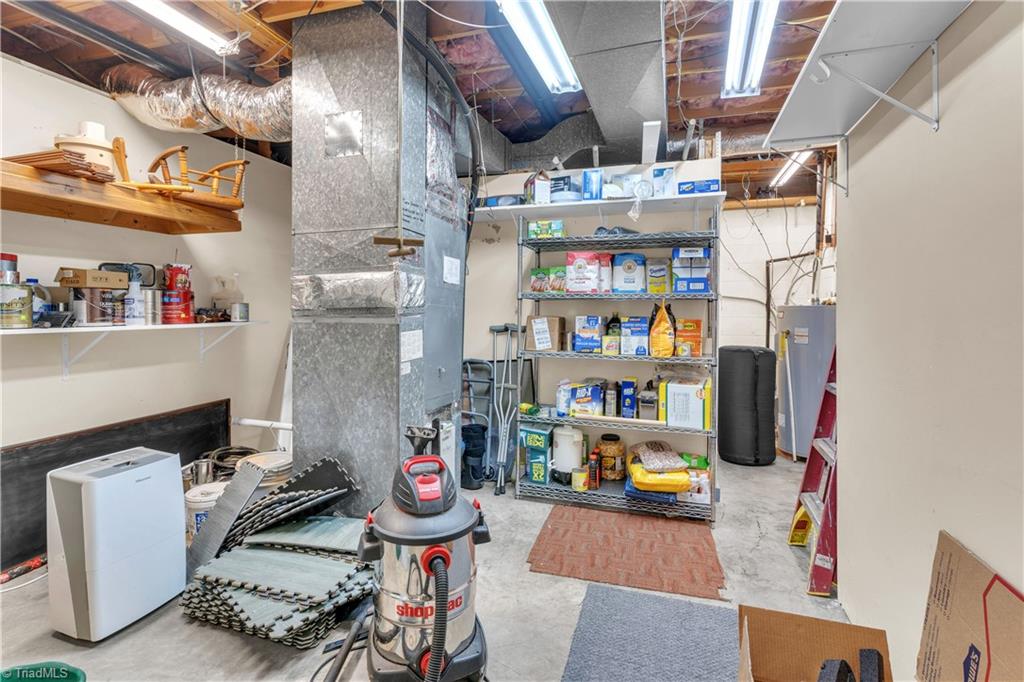 281 Cross Key Road
