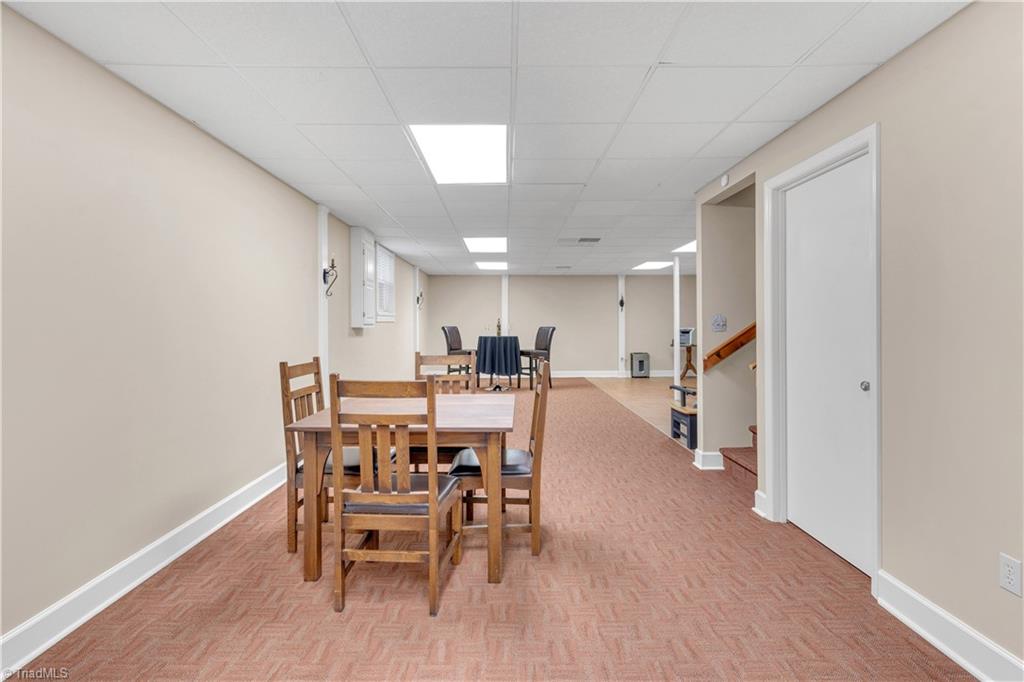 281 Cross Key Road