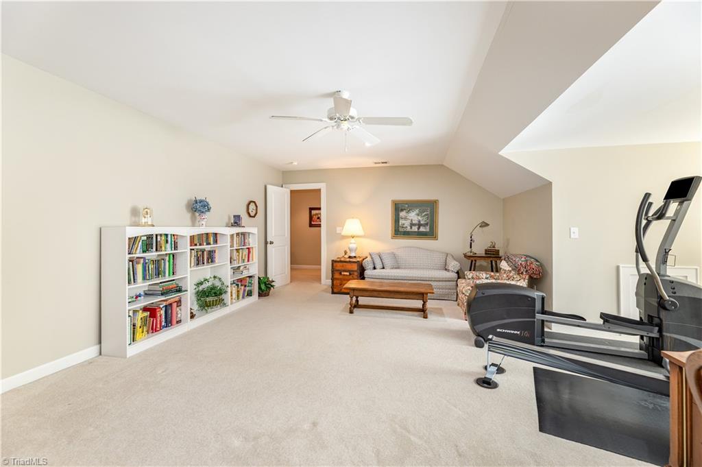 5407 Ridingate Court