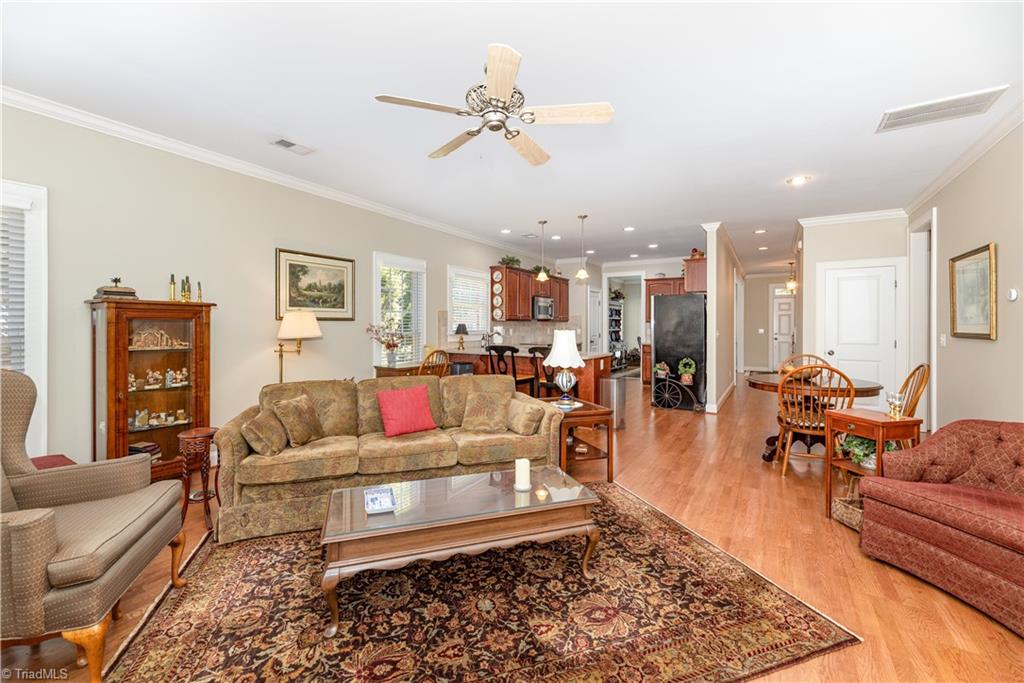 5407 Ridingate Court