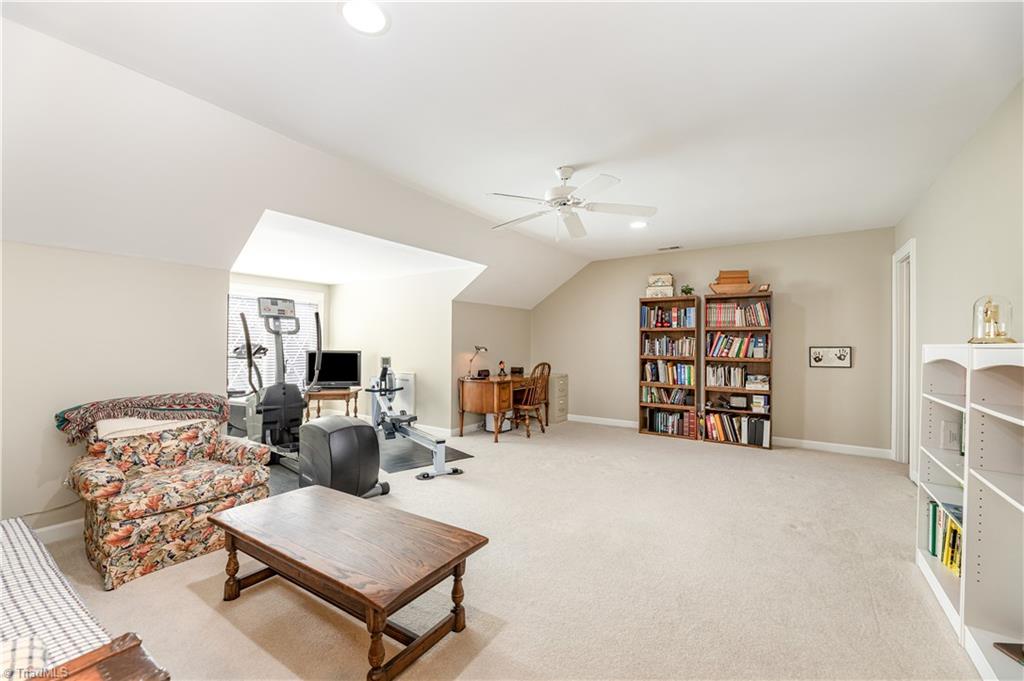 5407 Ridingate Court