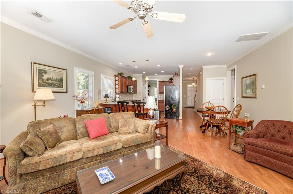 5407 Ridingate Court