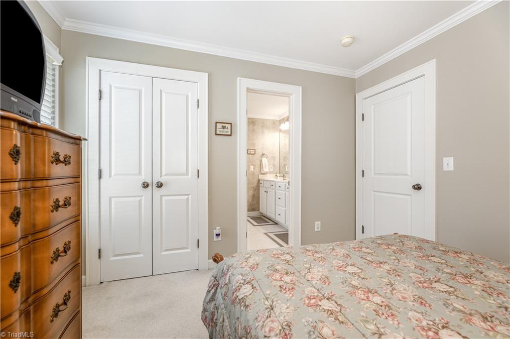 5407 Ridingate Court