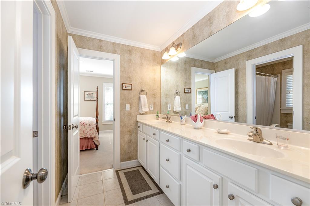 5407 Ridingate Court