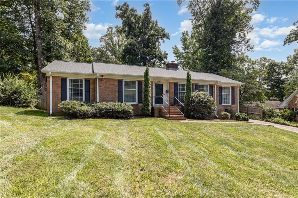 2807 Alderman Court