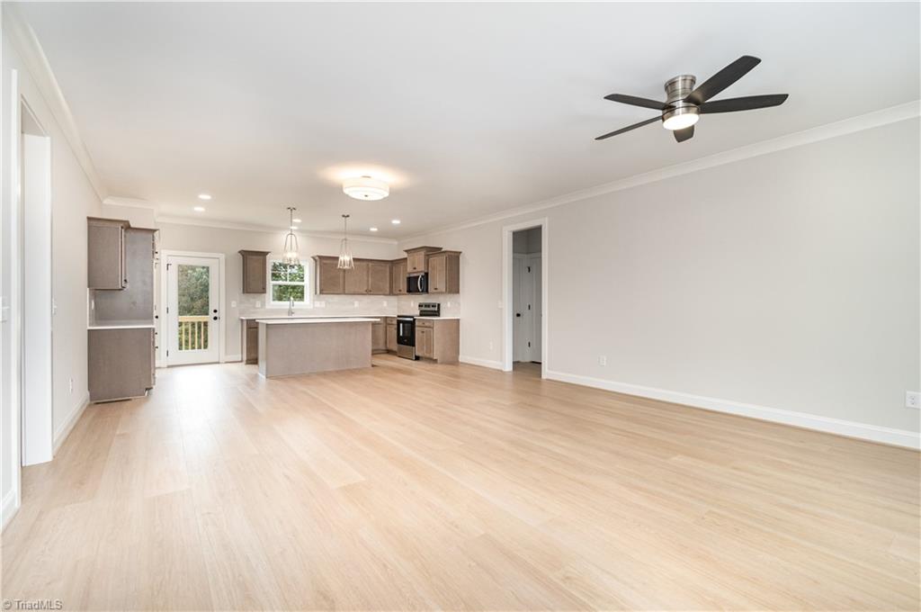154 Knight Farm Road