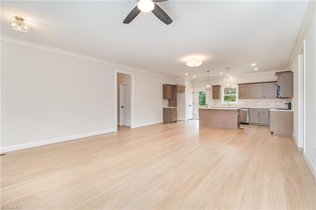 154 Knight Farm Road