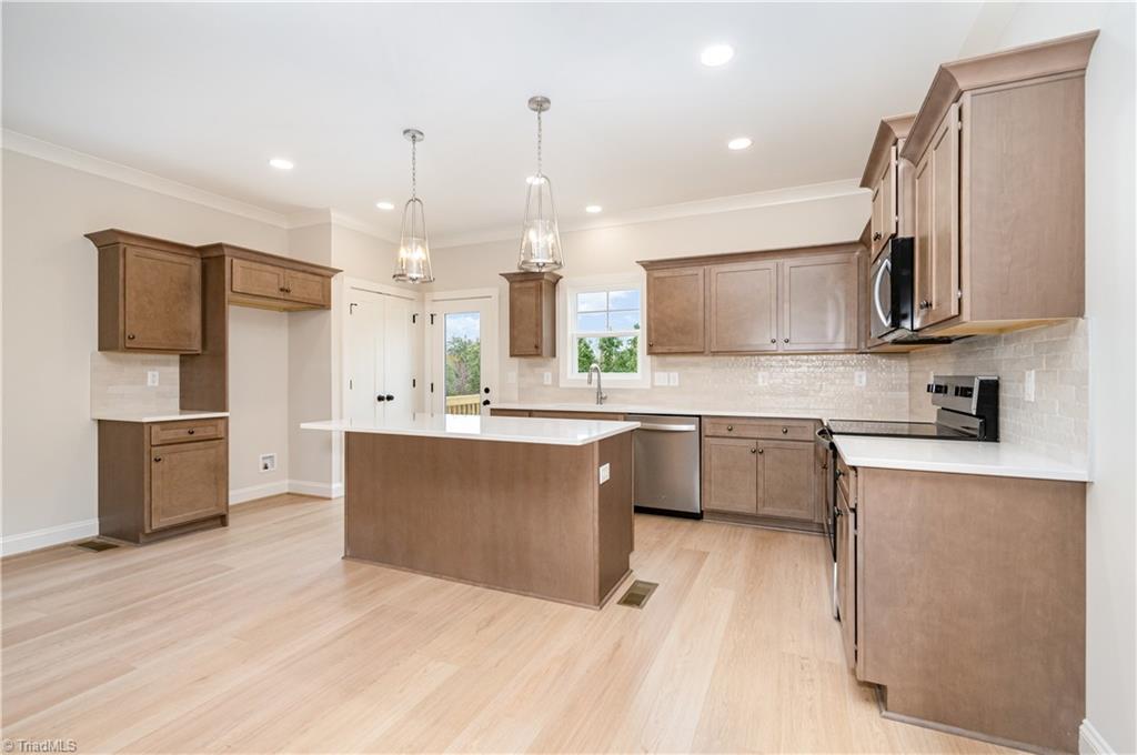 154 Knight Farm Road