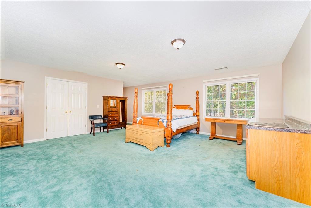 4303 Quail Canyon Court, Greensboro